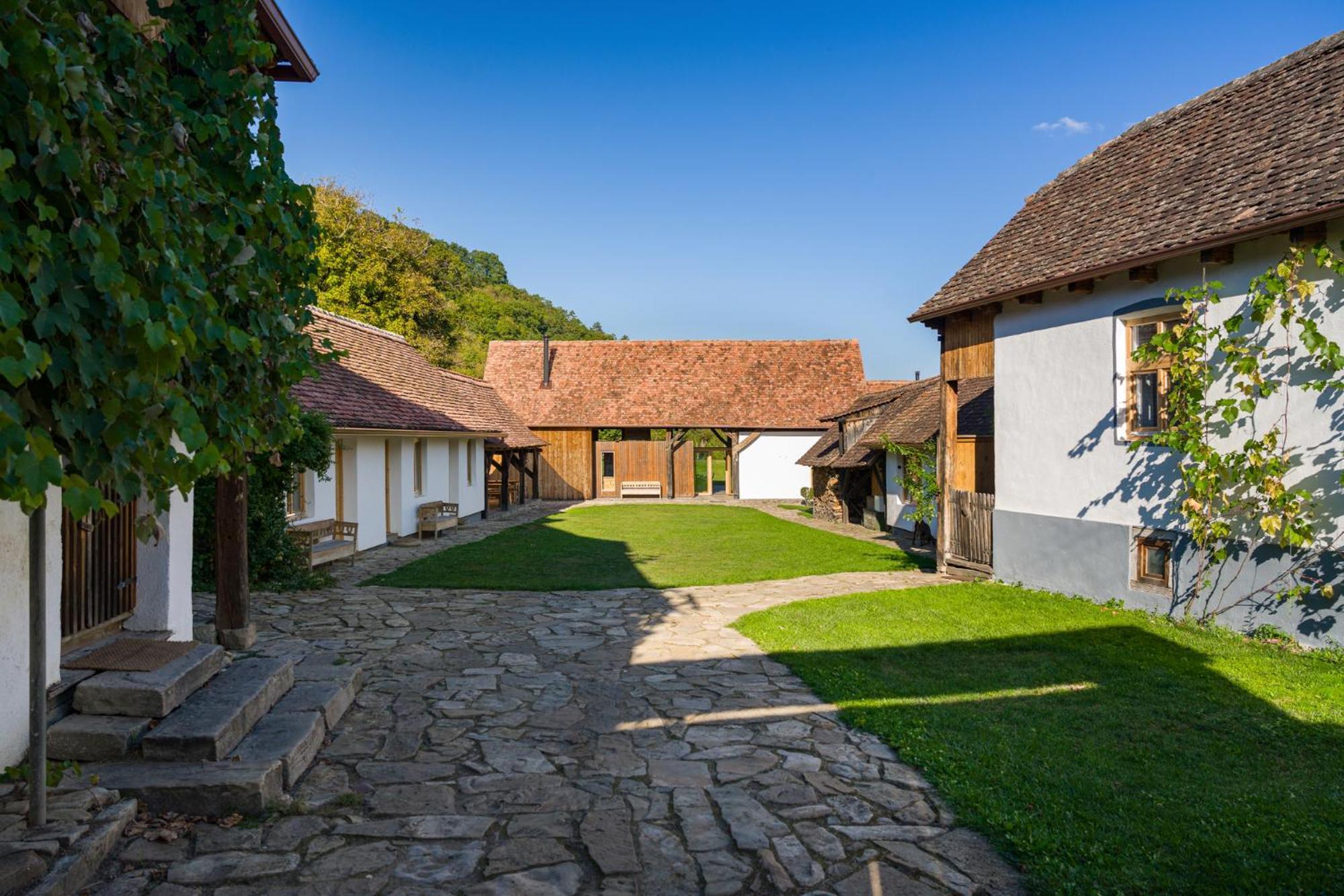 Mesendorf Gasthaus Экстерьер фото